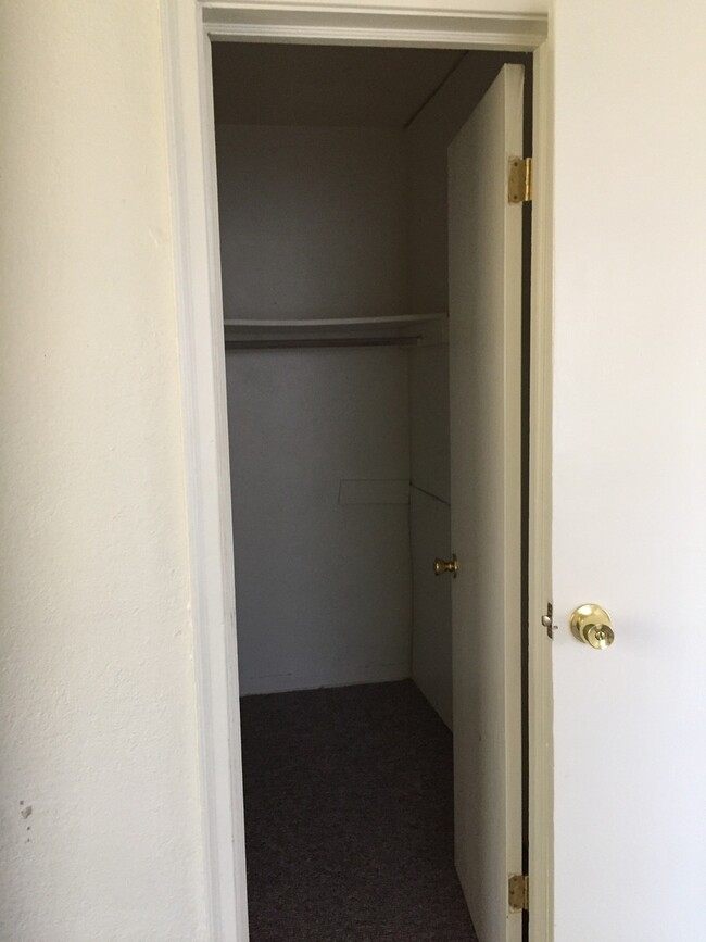 Foto del edificio - Convenient 1 bedroom 1 bath near midtown.