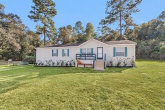 Building Photo - 11261 Rose Rd