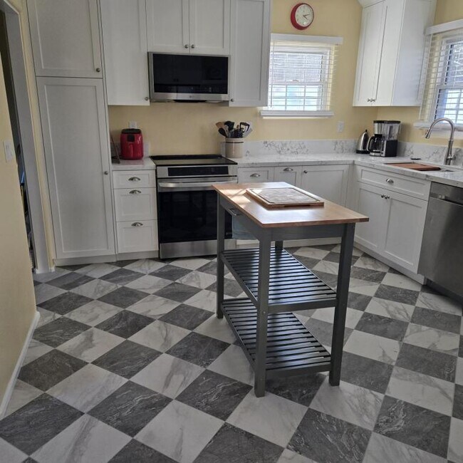 Foto del edificio - 901 A Ave