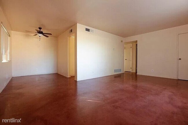 Foto del edificio - 2 br, 1 bath House - 1370 W Congress St