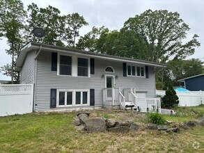 Building Photo - 38 Arrowhead Ln