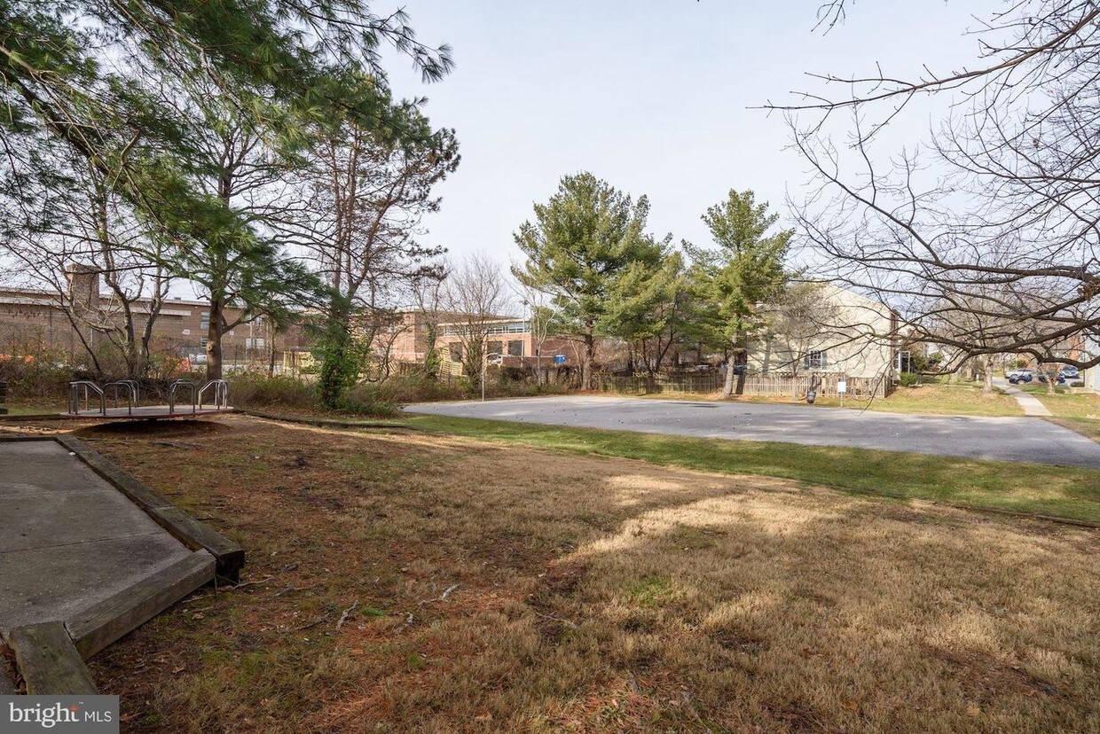 Primary Photo - 14810 Ashford Ct