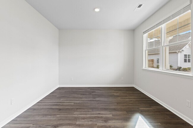 Foto del edificio - The Preserve at Tidewater | Community Pool, Trails & Coastal Living