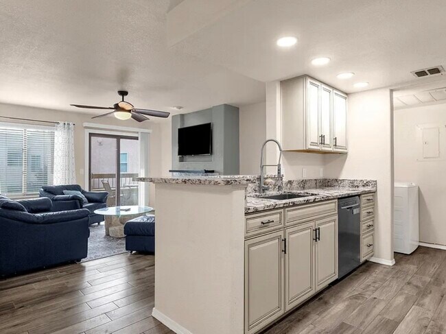 Foto del edificio - 14645 N Fountain Hills Blvd