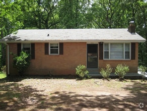 Building Photo - 210 Fairmont Ave