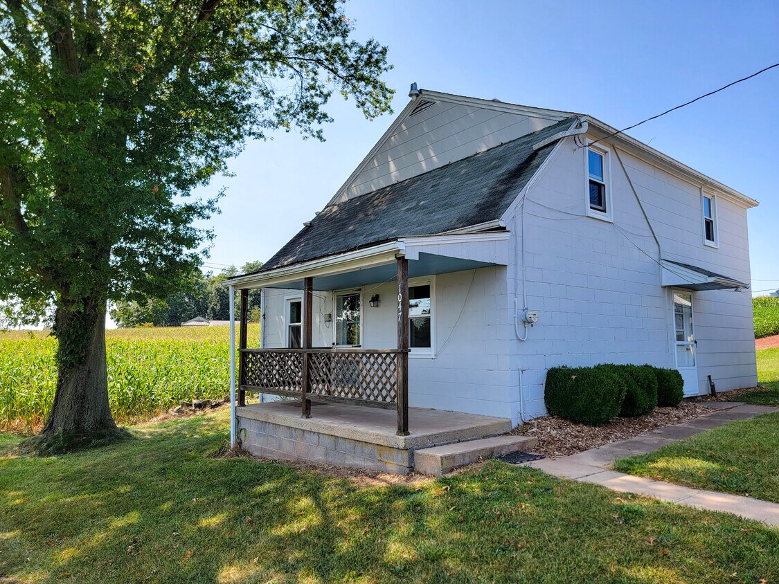 Primary Photo - 1047 Messner Ln