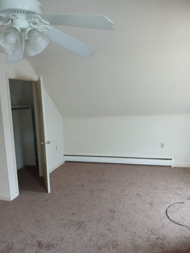 Building Photo - Available August 1st Charming 1-Bedroom Apartment in Coopersburg