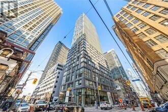 Building Photo - 101-1101 Peter St