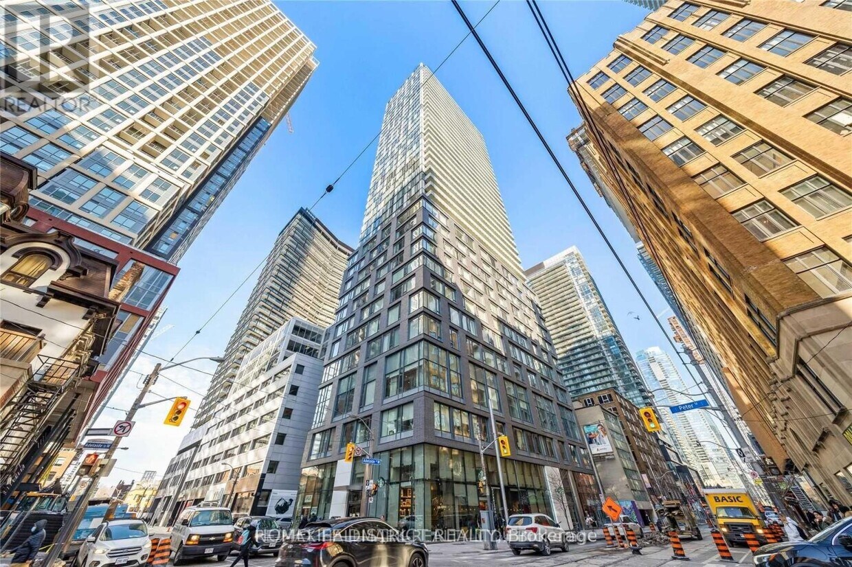 Photo principale - 101-1101 Peter St