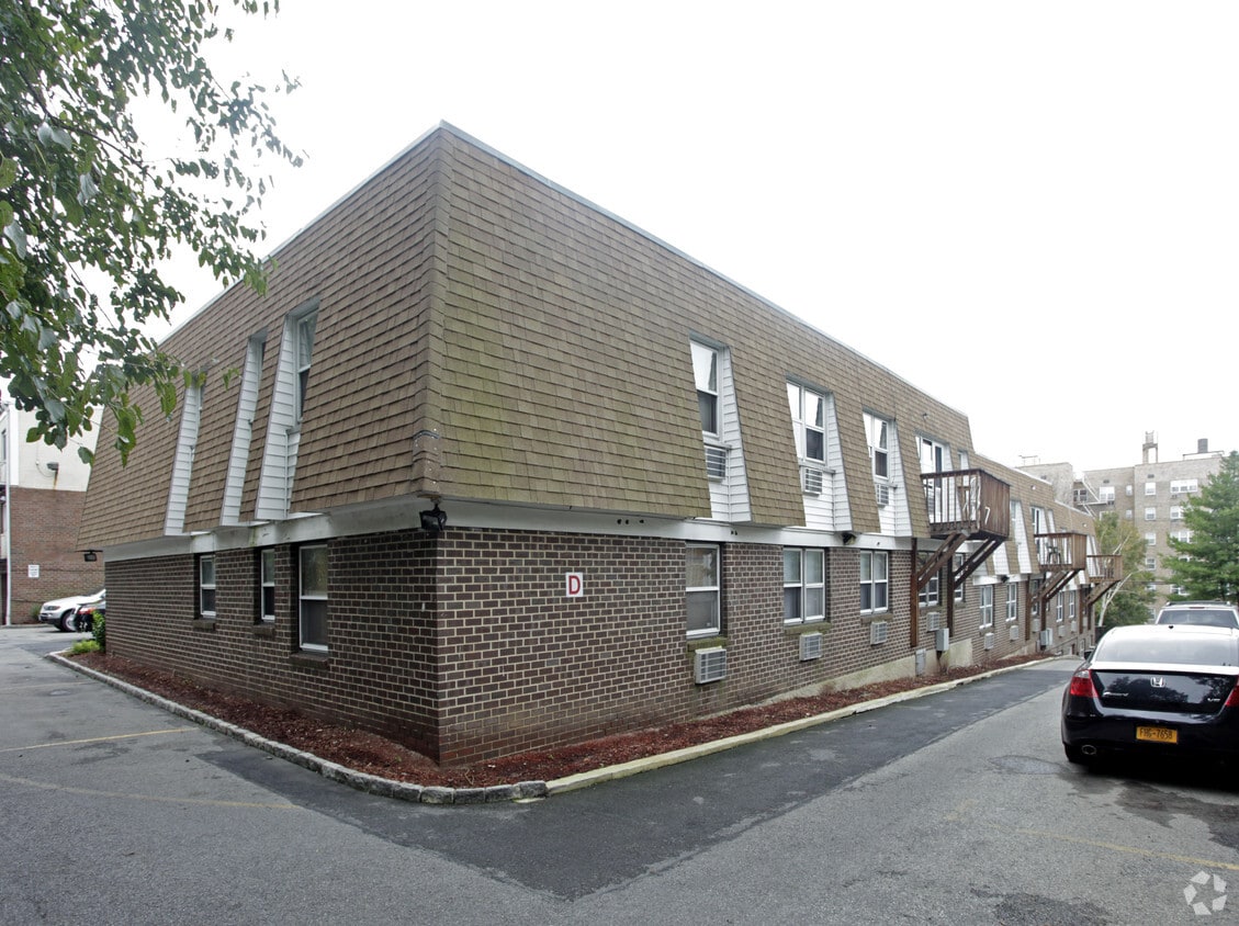 Westwater Commons Apartments in Yonkers, NY