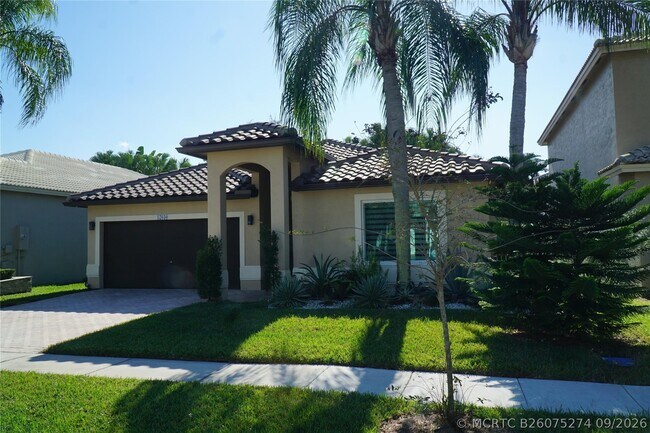 Foto del edificio - 17030 NW 19th Ct