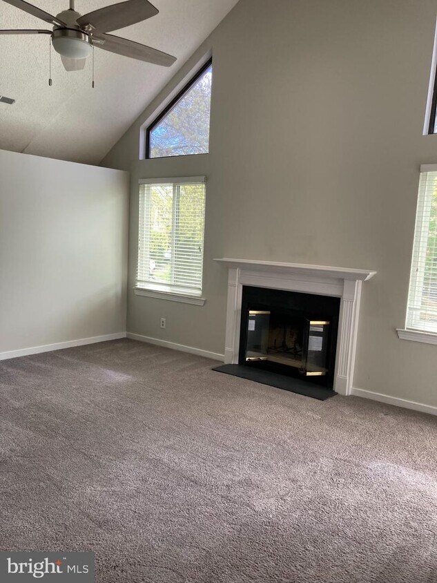 906 Augusta Cir Mount Laurel Township NJ 08054 Apartment For Rent 