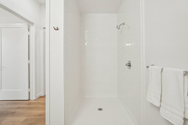 2 BR, 1 BA - Bathroom - Haven on Orange