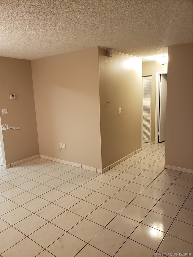 Building Photo - 13360 SW 17th Ln