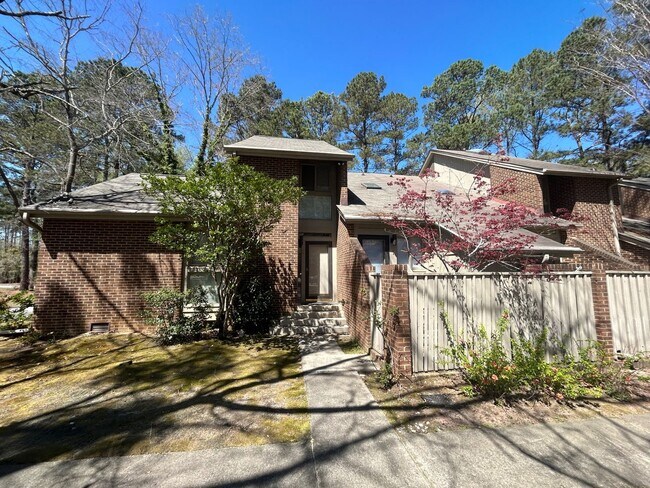 Foto del edificio - 1 Gardenwood Ct