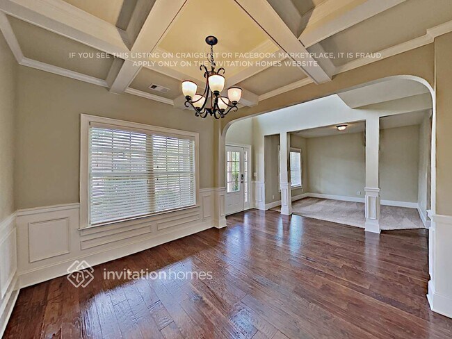 Foto del edificio - 4925 Carriage Bridge Ln