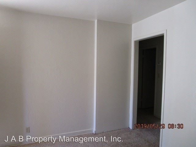 Building Photo - 2 br, 1 bath House - 431 E. DOWNS ST. - 431