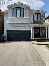 Building Photo - 39 Bassett Cres