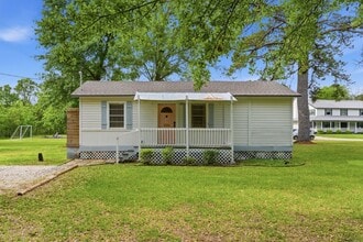 Building Photo - 11757 Calvary Rd