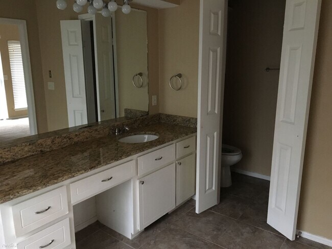 Building Photo - 3 br, 2.5 bath House - 3701 Walking Sky Rd