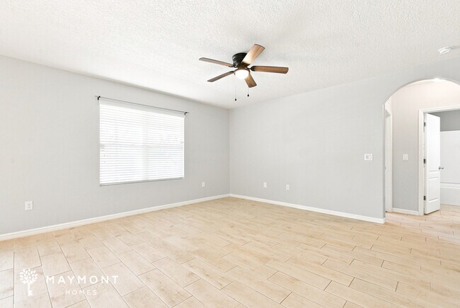 Foto del edificio - 35024 Sweet Leaf Ln