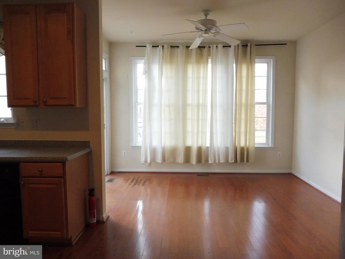 2485 Cheyenne Dr, Gambrills, MD 21054 Townhome Rentals in Gambrills