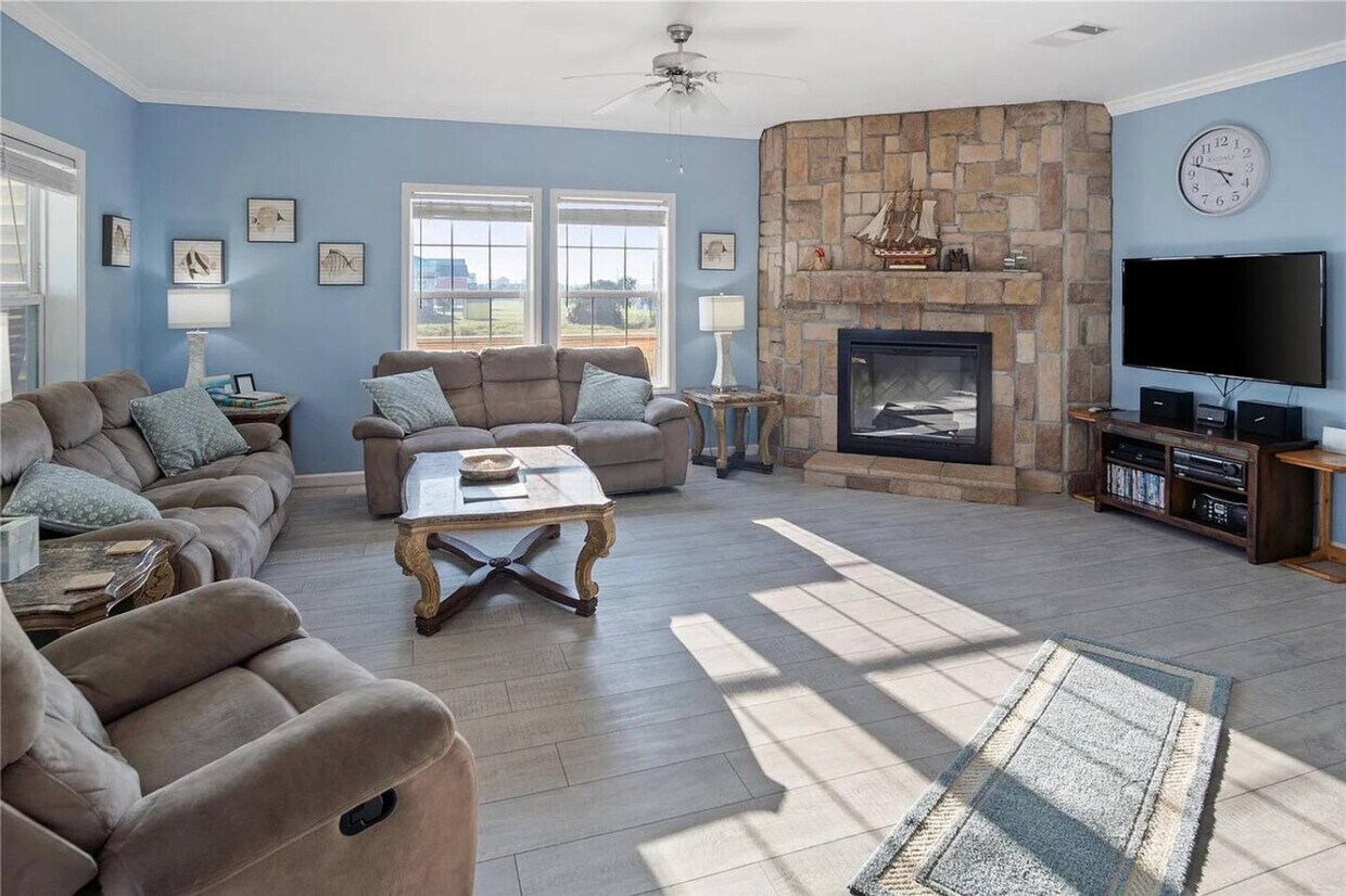 Foto principal - 975 Dolly St