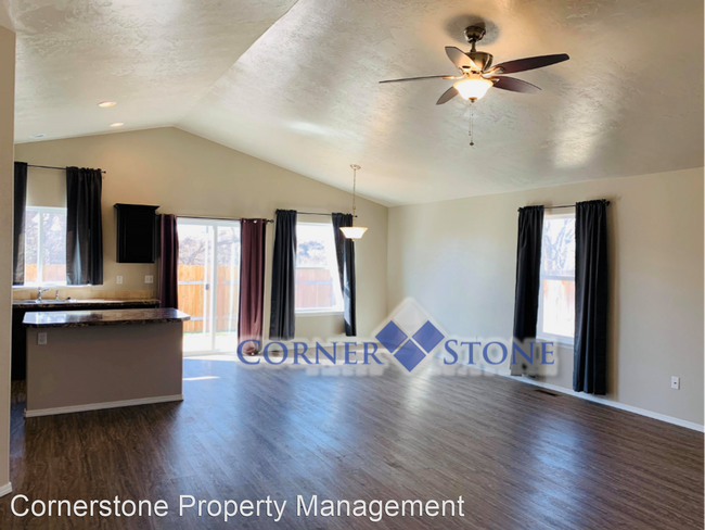 Foto del edificio - 3 br, 2 bath House - 16297 Meander Creek Way