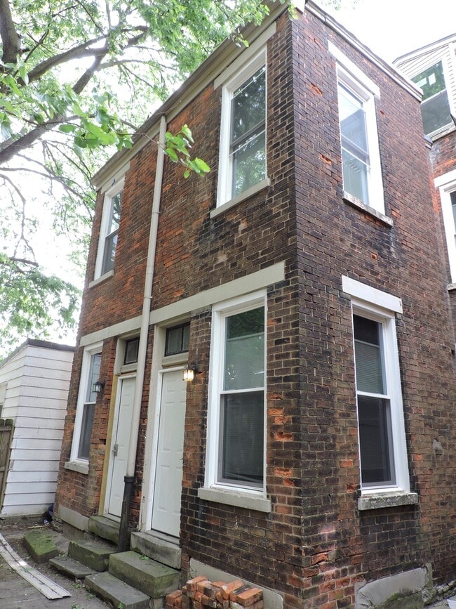 Building Photo - 56 W McMillan St