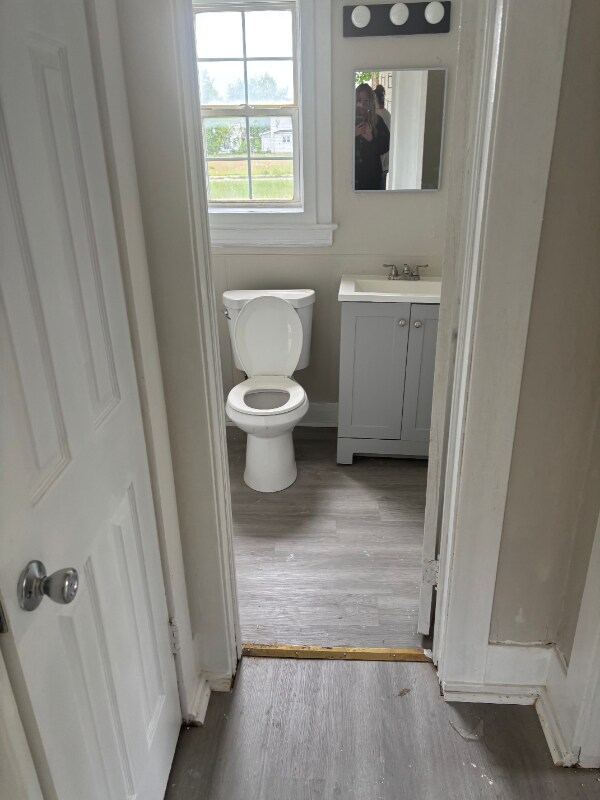 Building Photo - 1421 Long Ave