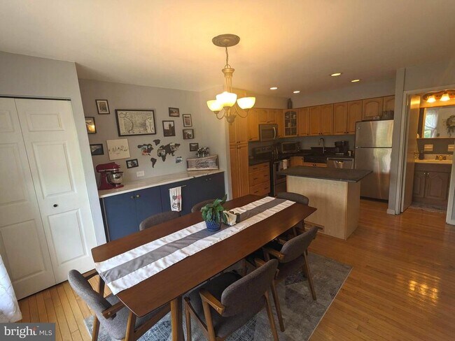 Foto del edificio - 607 Whitpain Hills