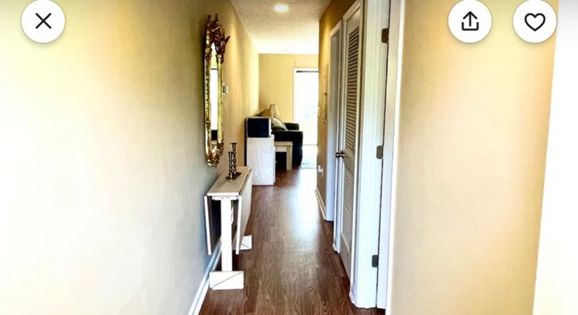 Foto del edificio - 4105 Pinehurst Cir