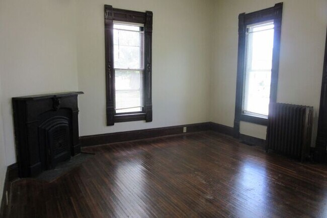 Foto del edificio - 2 Bedroom House with a Bonus Room