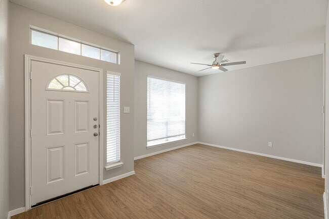 Foto del edificio - 512 Waterford St