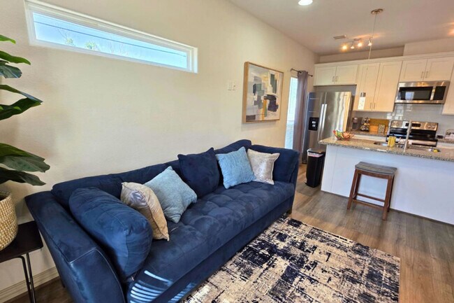 Foto del edificio - 2704 Sam Wilson St