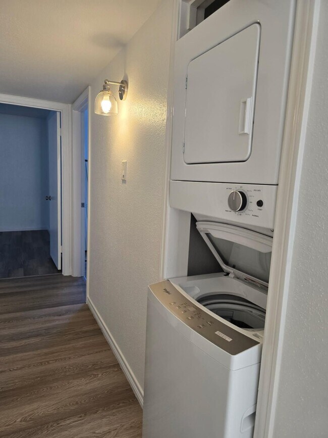 Foto del edificio - 5550 N Braeswood Blvd