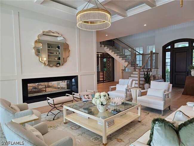 Foto del edificio - 637 Palm Cir W