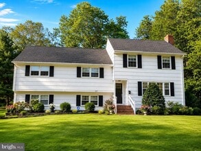 Building Photo - 269 Shadybrook Ln