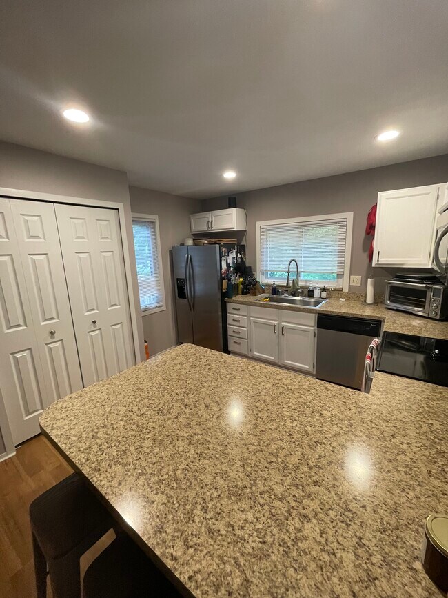 3631 E Meadows Ct, Okemos, MI 48864 Townhome Rentals in Okemos MI