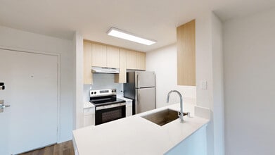 Interior Photo - Eight 80 Newport Beach