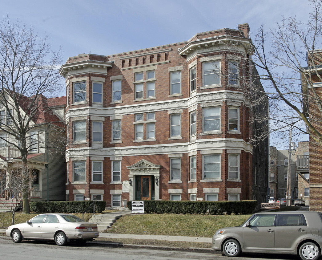 Primary Photo - Webster Apartments