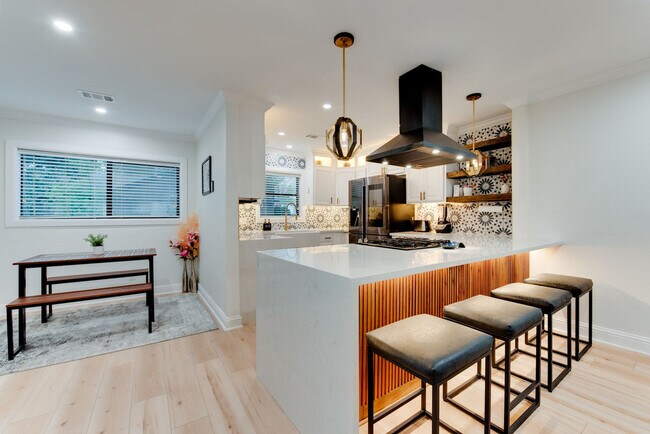 Foto del edificio - 1505 Durango Dr