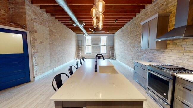 Kitchen. - 334 Main St