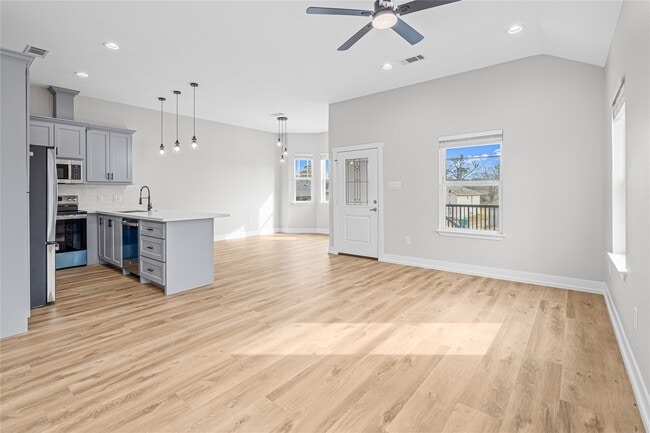 Foto del edificio - 3821 Easy St