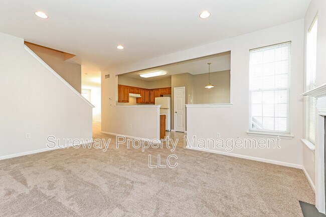 Foto del edificio - 162 Chancellor Dr