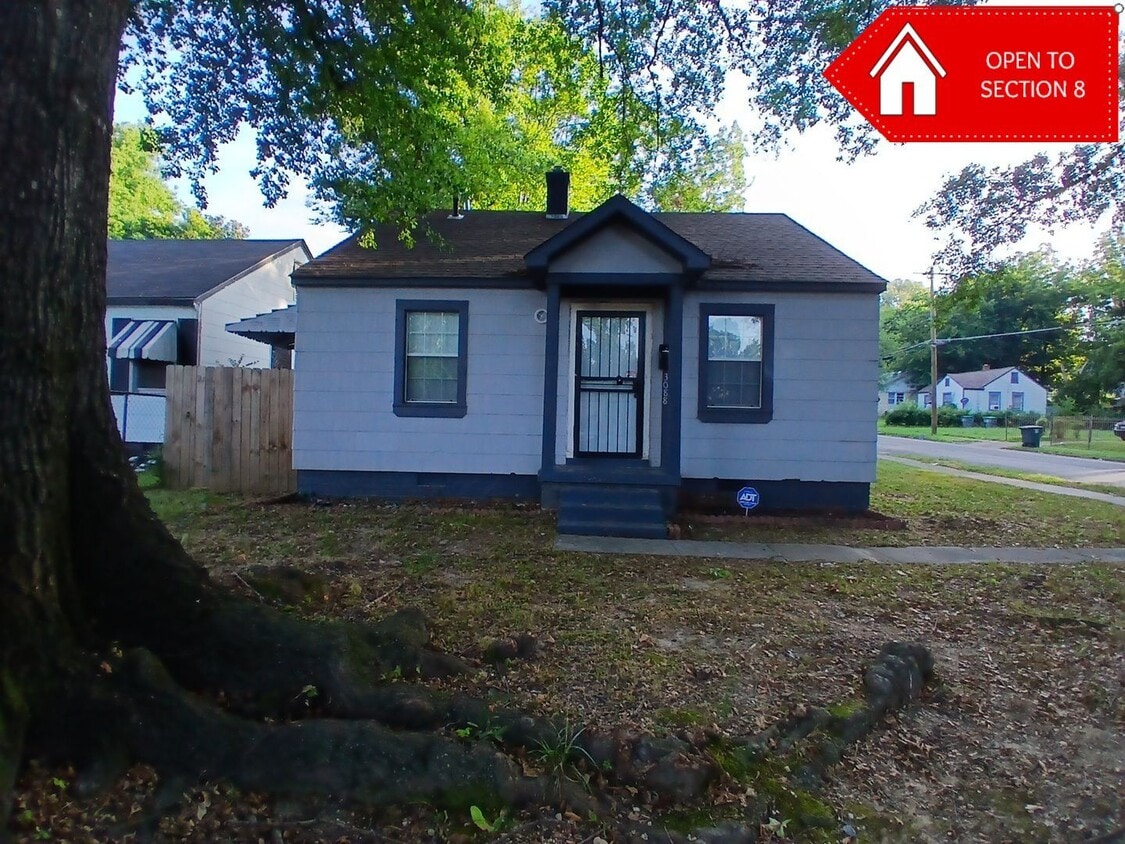 Primary Photo - Charming 2 bedroom 1 bath home for rent- S...