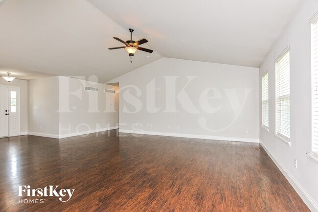 Foto del edificio - 1811 Barclay Trail Dr