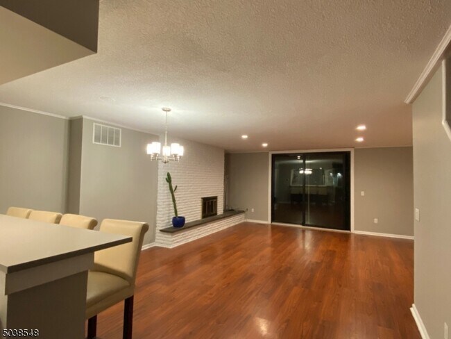 Building Photo - 12 C Dorado Dr