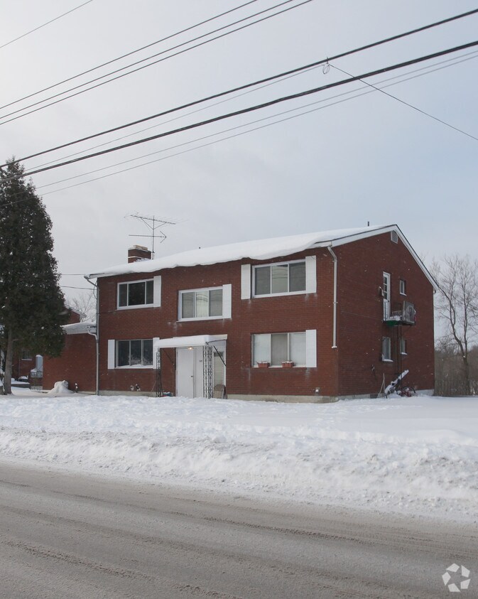 139 Campus Dr, Cobleskill, NY 12043 Apartments in Cobleskill, NY