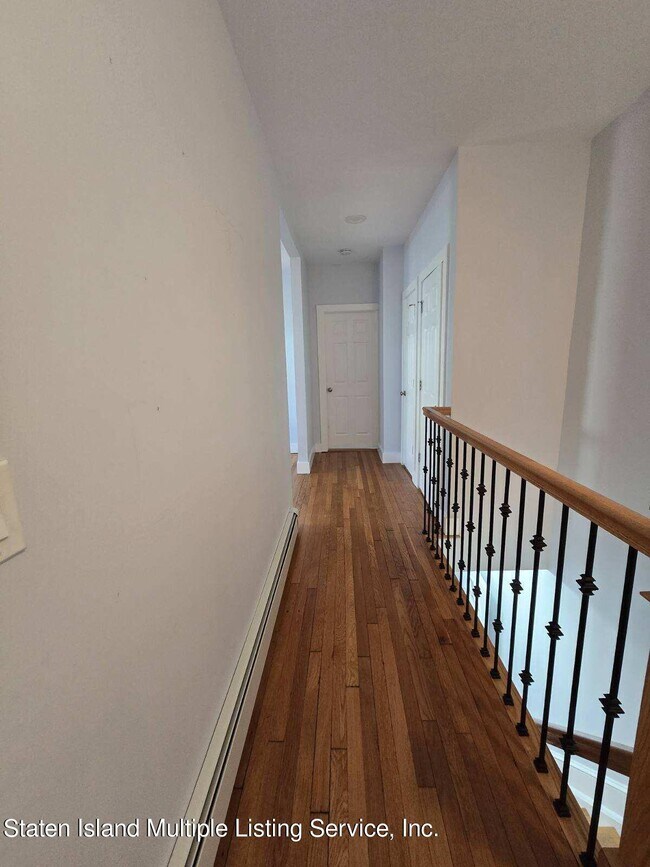 Building Photo - 542 BROADWAY-